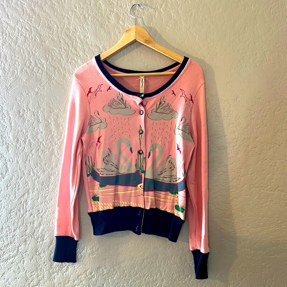 Love Dove Swan Cardigan M